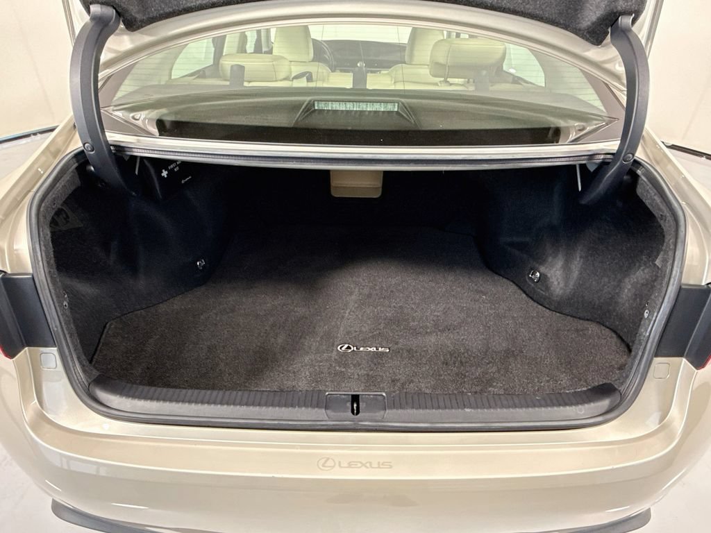 Used 2017 Lexus ES 350 w/ Accessory Package 2 FWD image 28