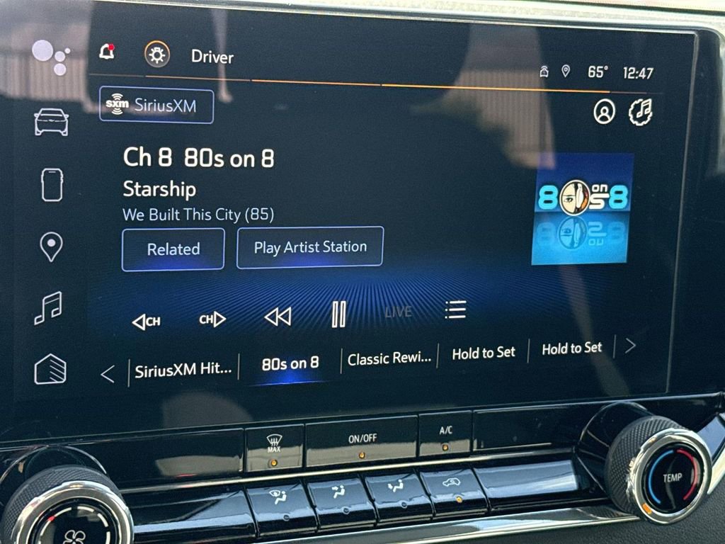 Used 2023 Chevrolet Colorado W/T image 11