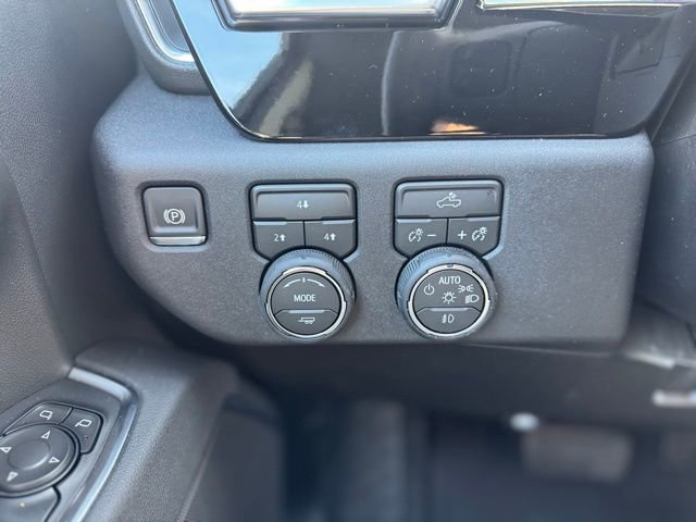 New 2026 Chevrolet Silverado 2500 LT image 29