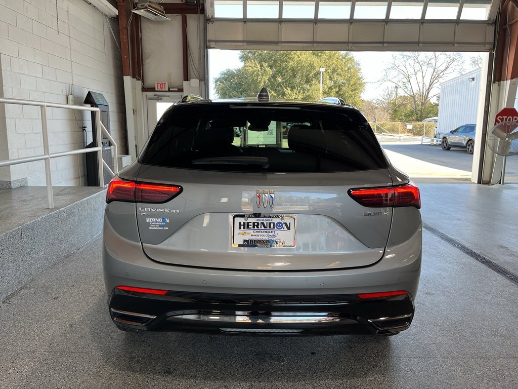Used 2025 Buick Envision Sport Touring image 7