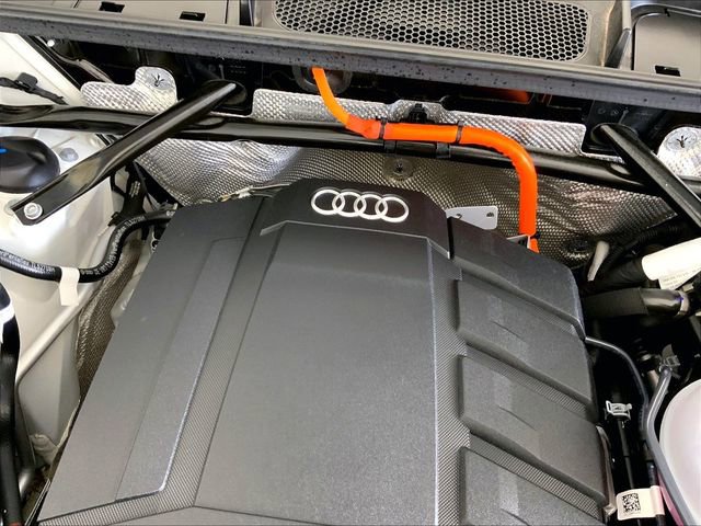 Used 2025 Audi Q5 e Premium Plus w/ Premium Plus Package image 30