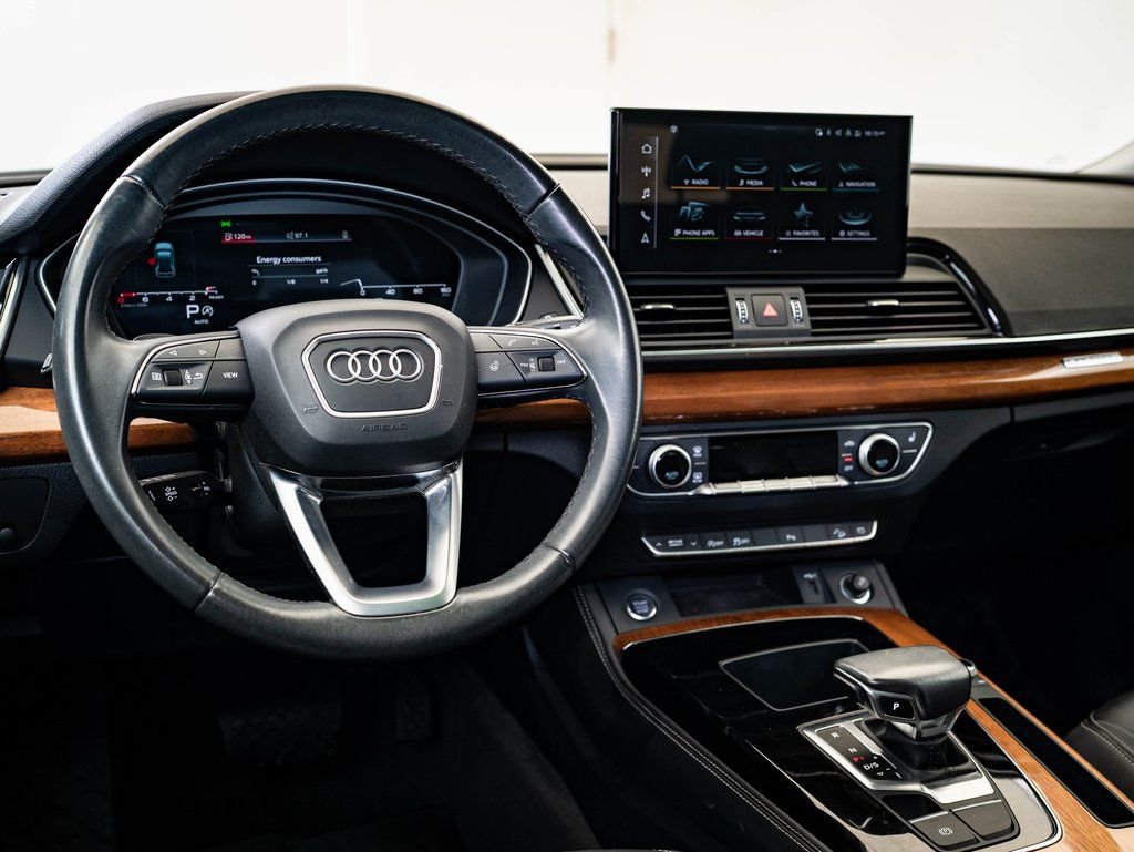 Used 2023 Audi Q5 2.0T Premium Plus w/ Premium Plus Package image 4