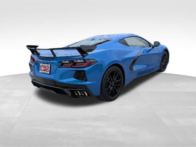 Used 2025 Chevrolet Corvette Stingray Coupe w/ 1LT RWD image 3