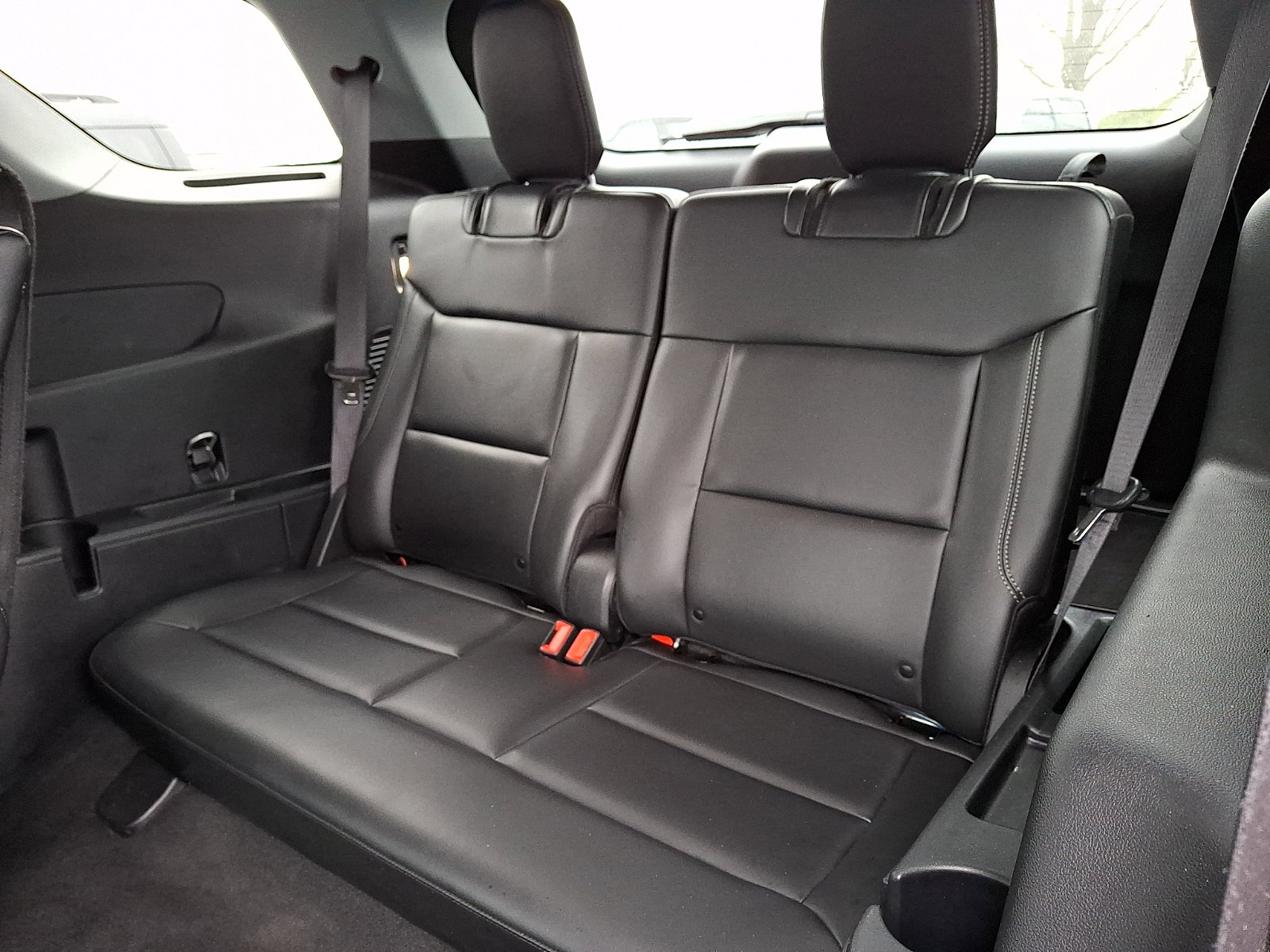 Certified 2023 Ford Explorer XLT w/ Equipment Group 202A AWD/4WD image 14