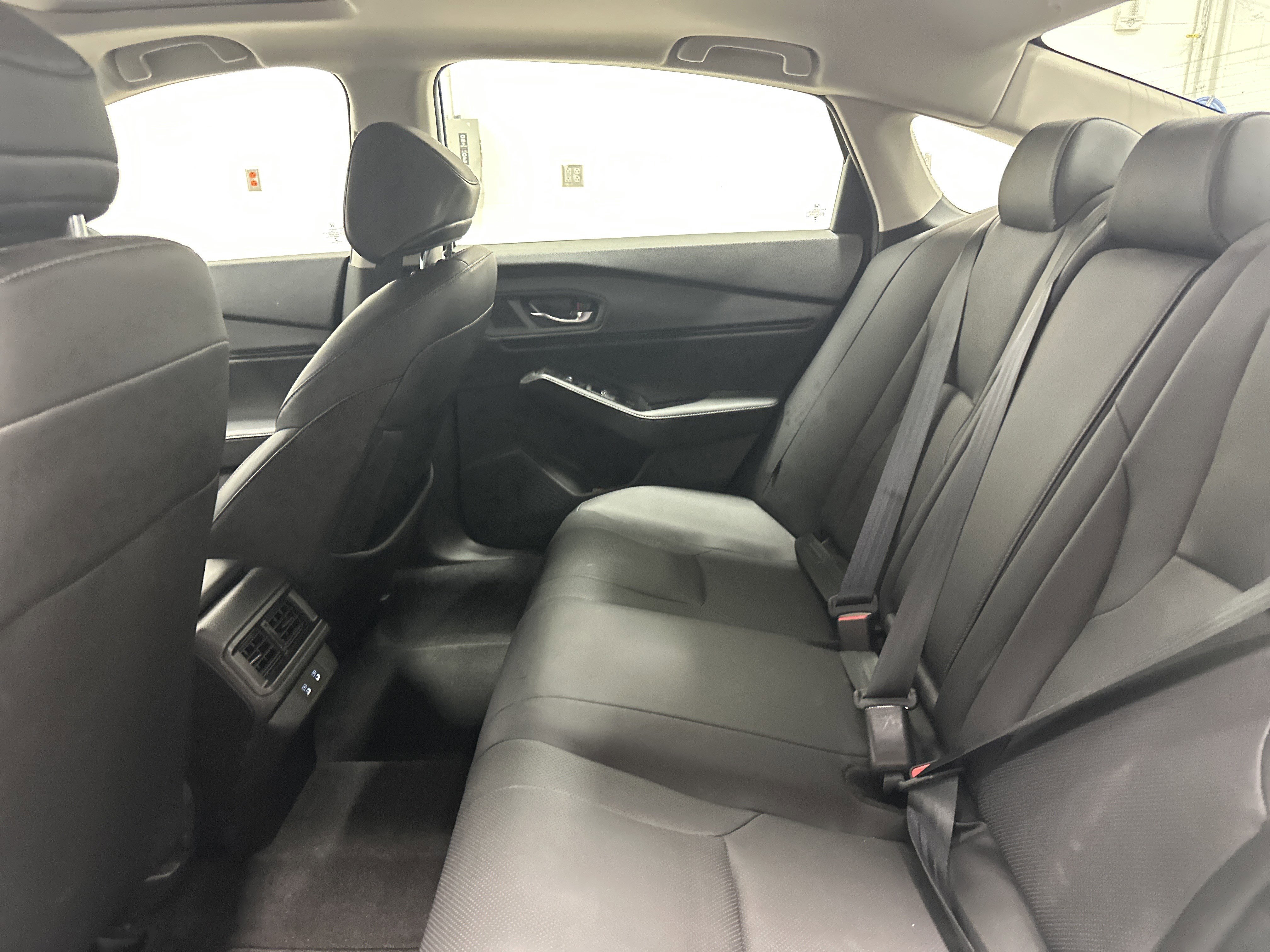 Used 2023 Honda Accord Touring image 31