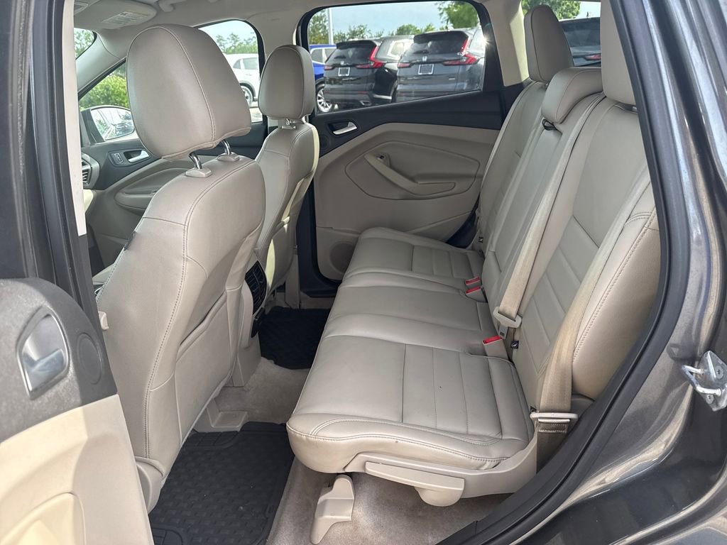 Used 2015 Ford Escape Titanium FWD image 30