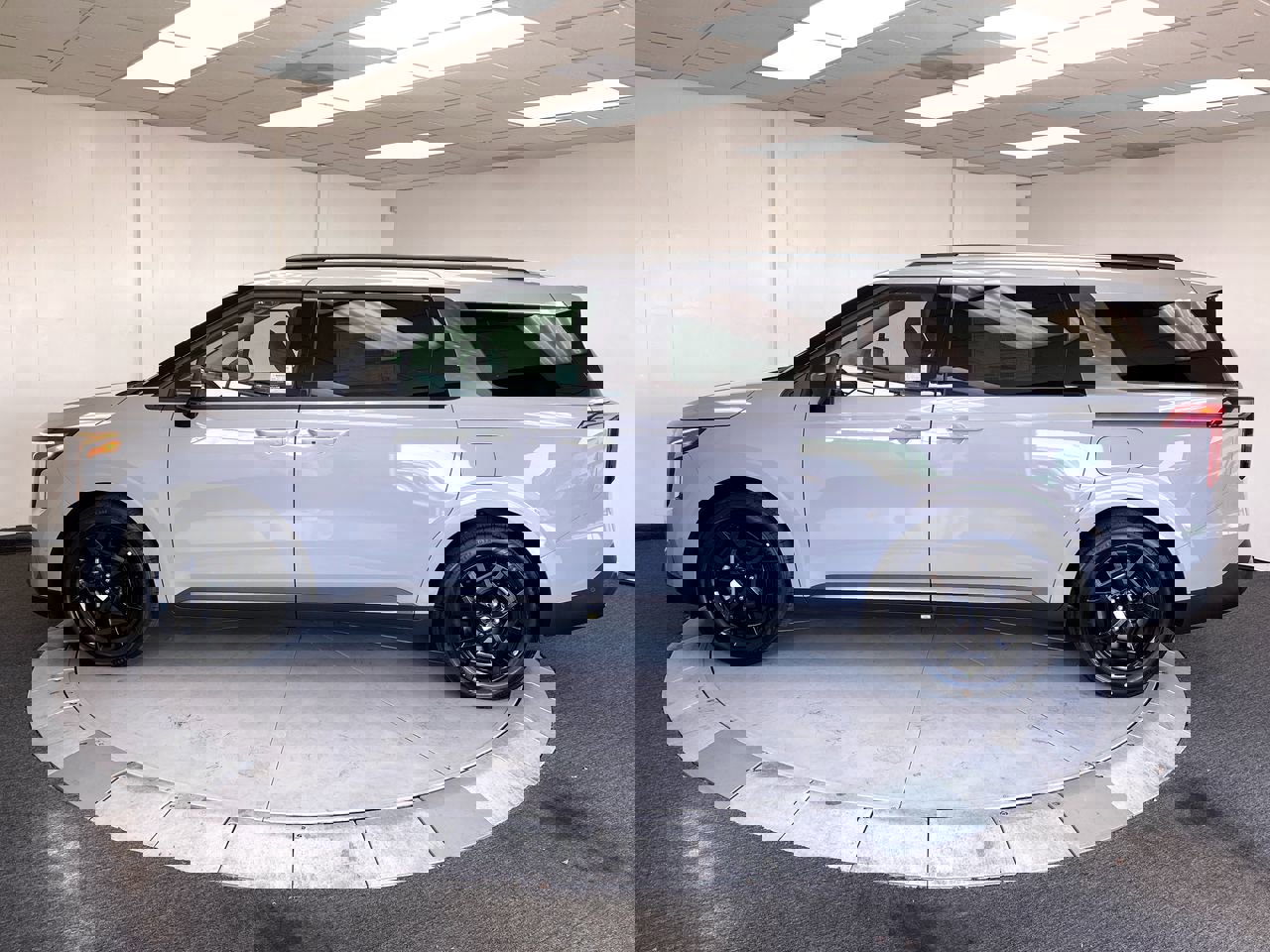 New 2026 Kia Carnival SX Prestige image 2