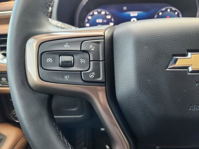 Used 2023 Chevrolet Suburban High Country image 29