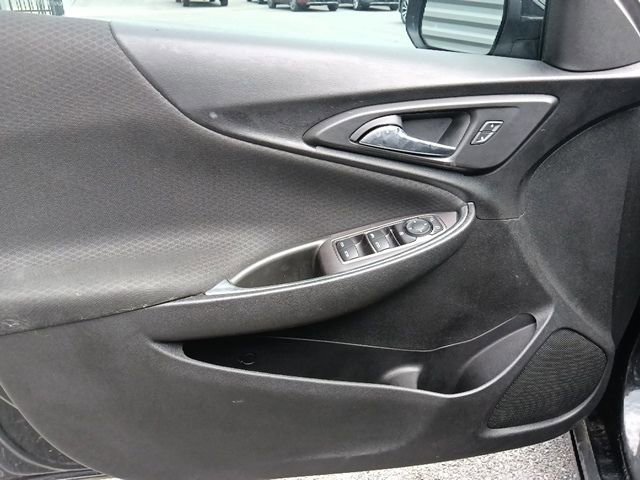 Used 2019 Chevrolet Malibu LT FWD image 11