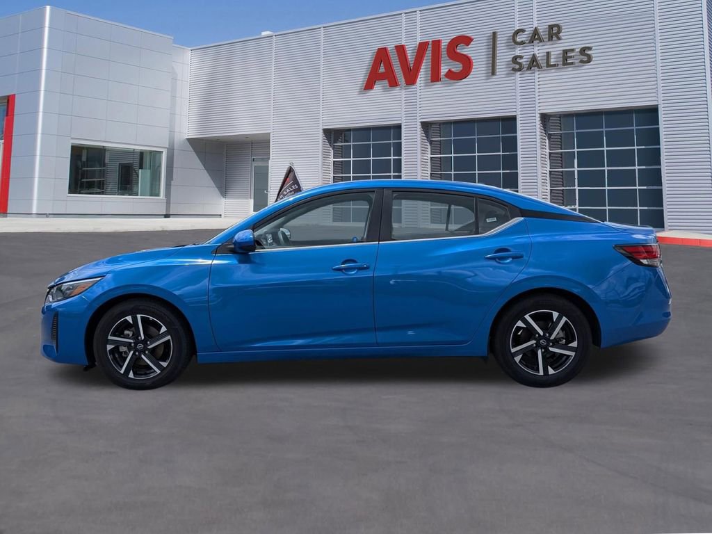 Used 2025 Nissan Sentra SV FWD image 10