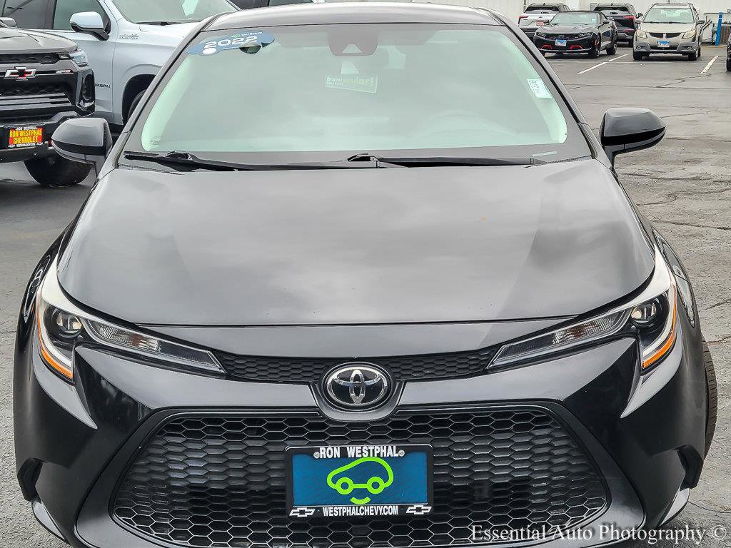 Used 2022 Toyota Corolla LE image 4