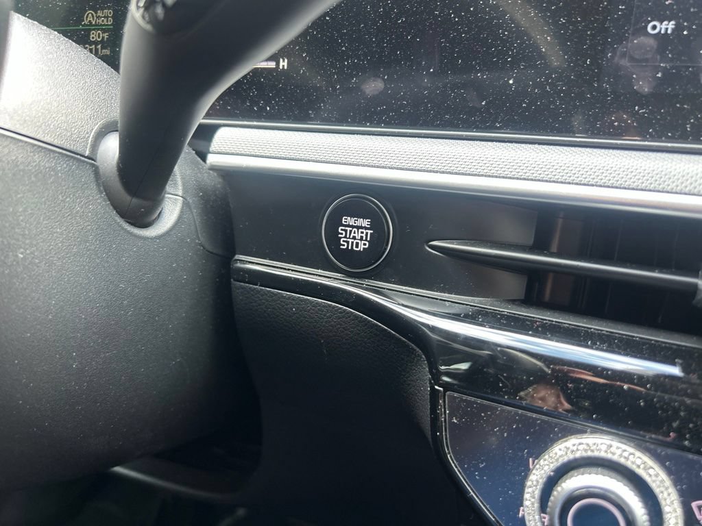 Certified 2025 Kia K5 LXS FWD image 19