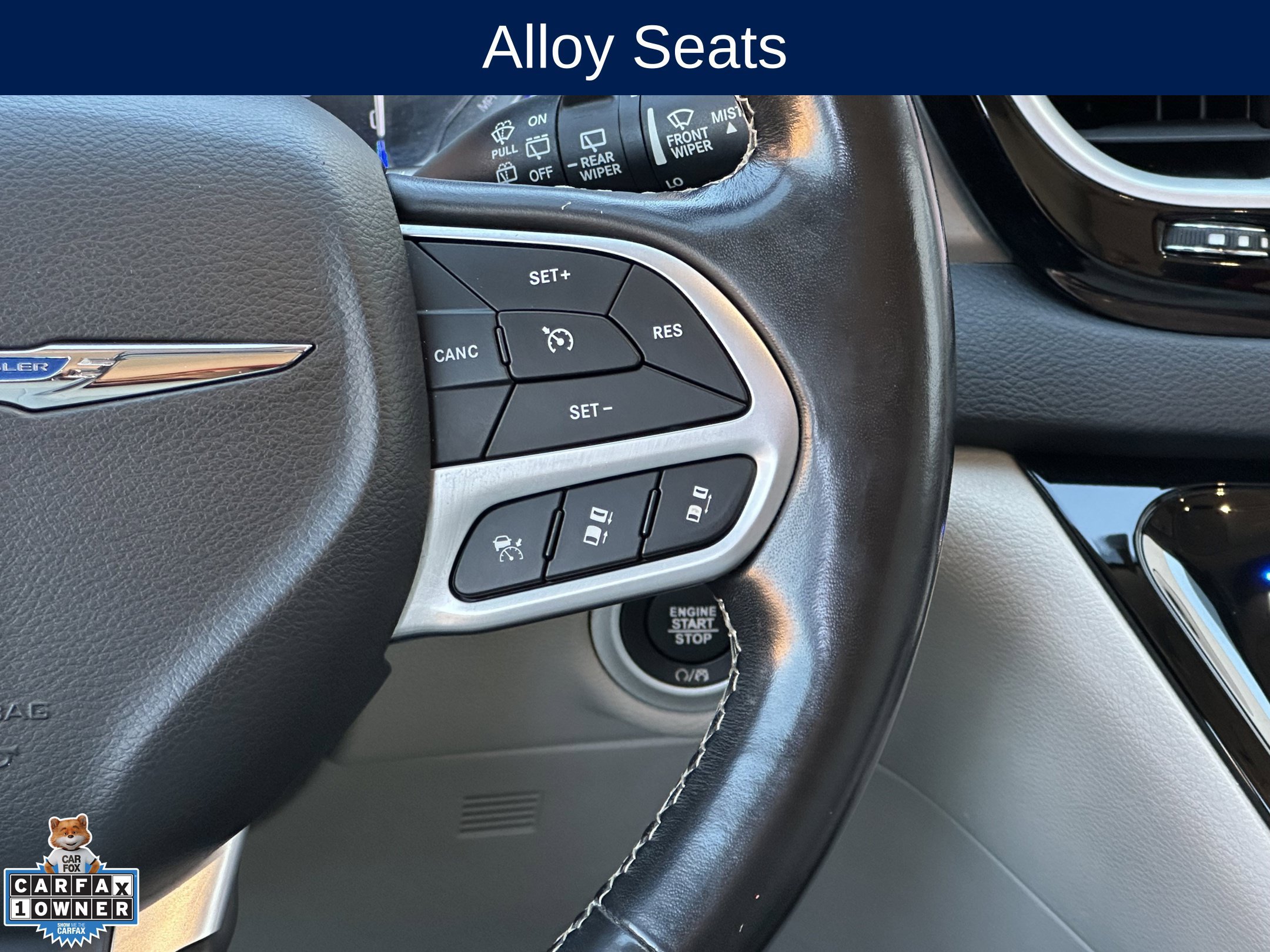 Used 2021 Chrysler Pacifica Touring-L FWD image 17