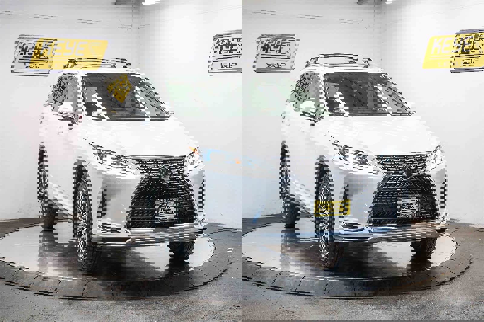 Used 2022 Lexus RX 350L FWD w/ Premium Package image 5