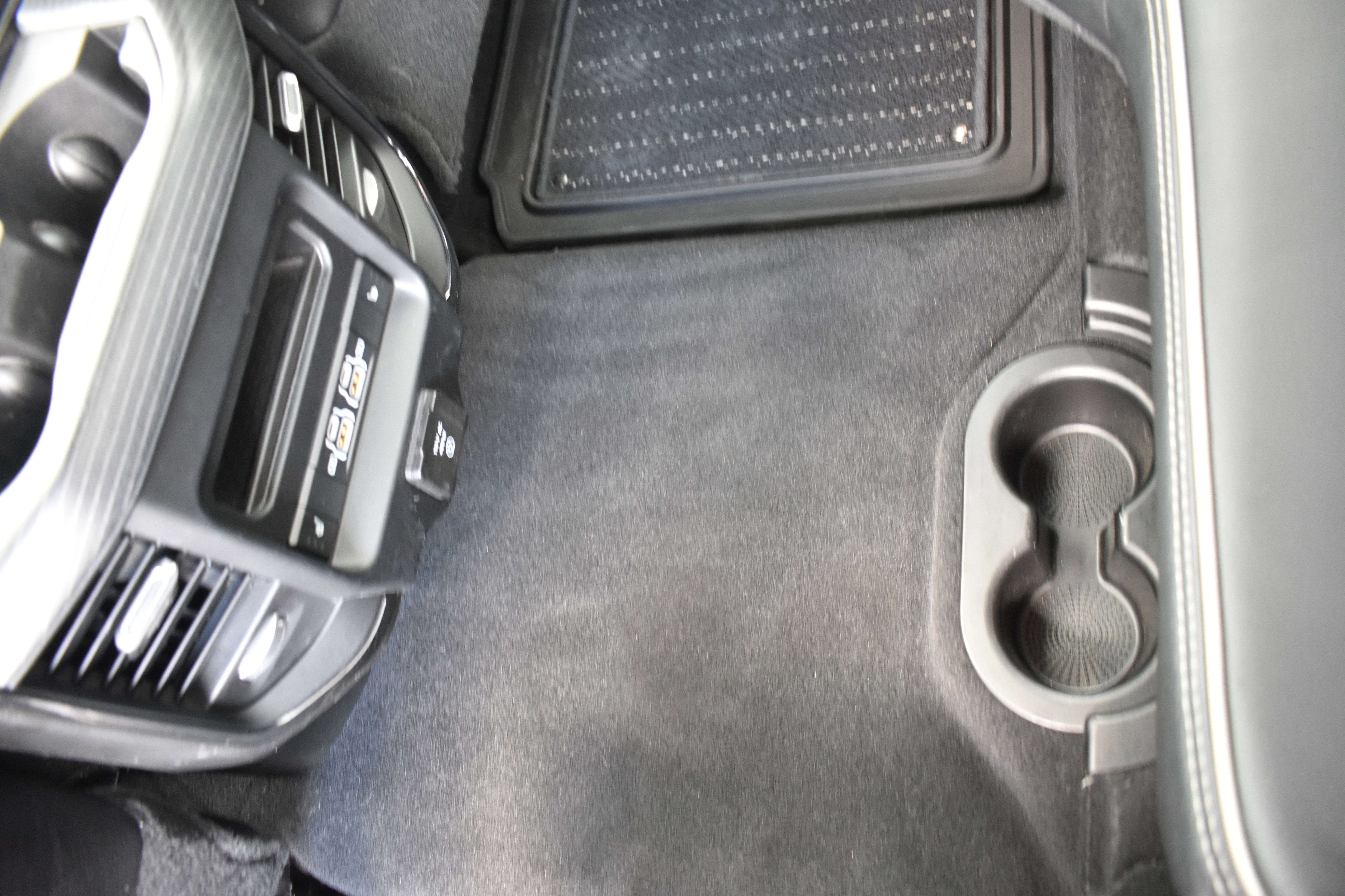 Used 2024 RAM 2500 Limited AWD/4WD image 27