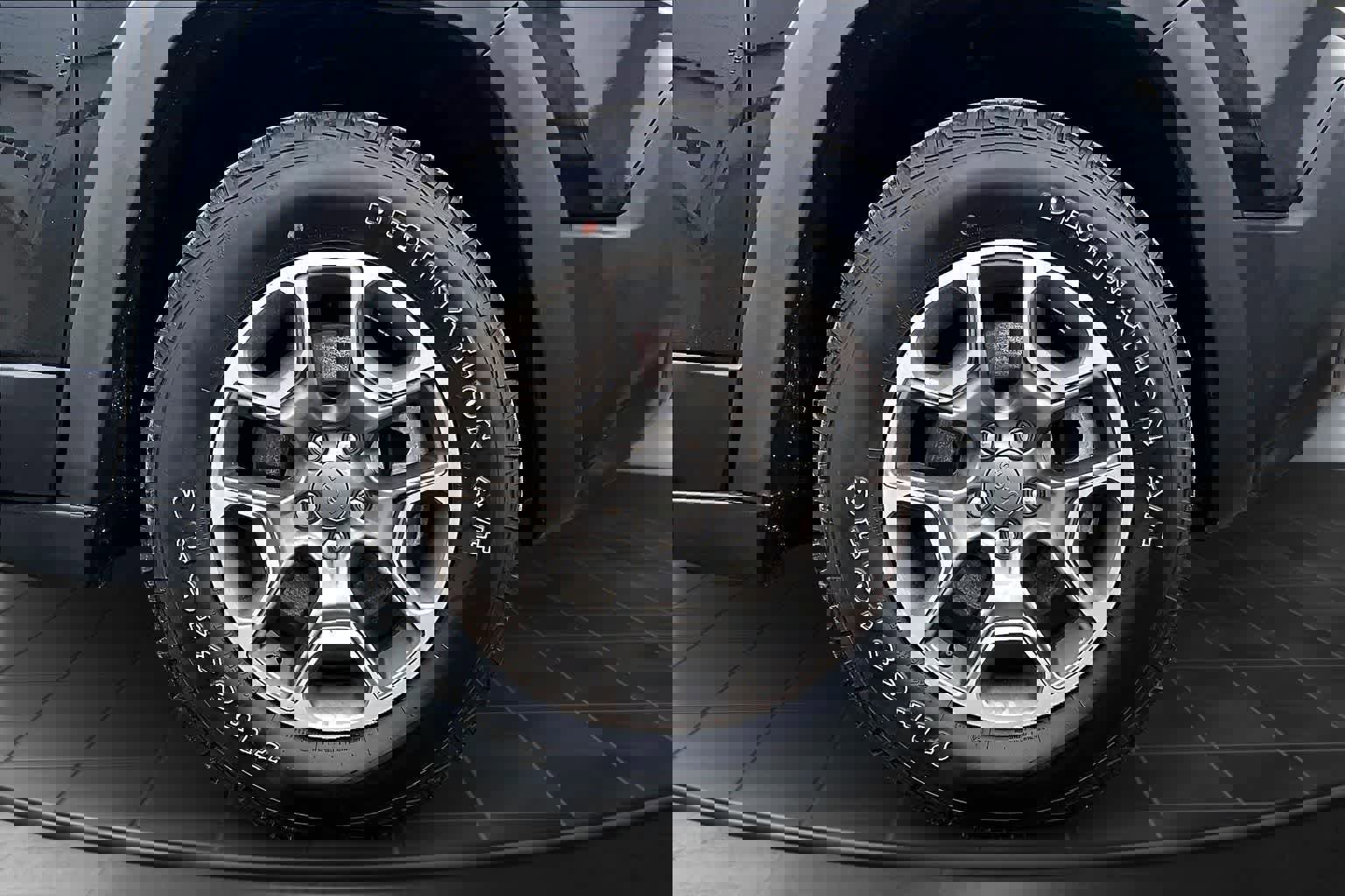 Used 2022 Jeep Cherokee Trailhawk image 34