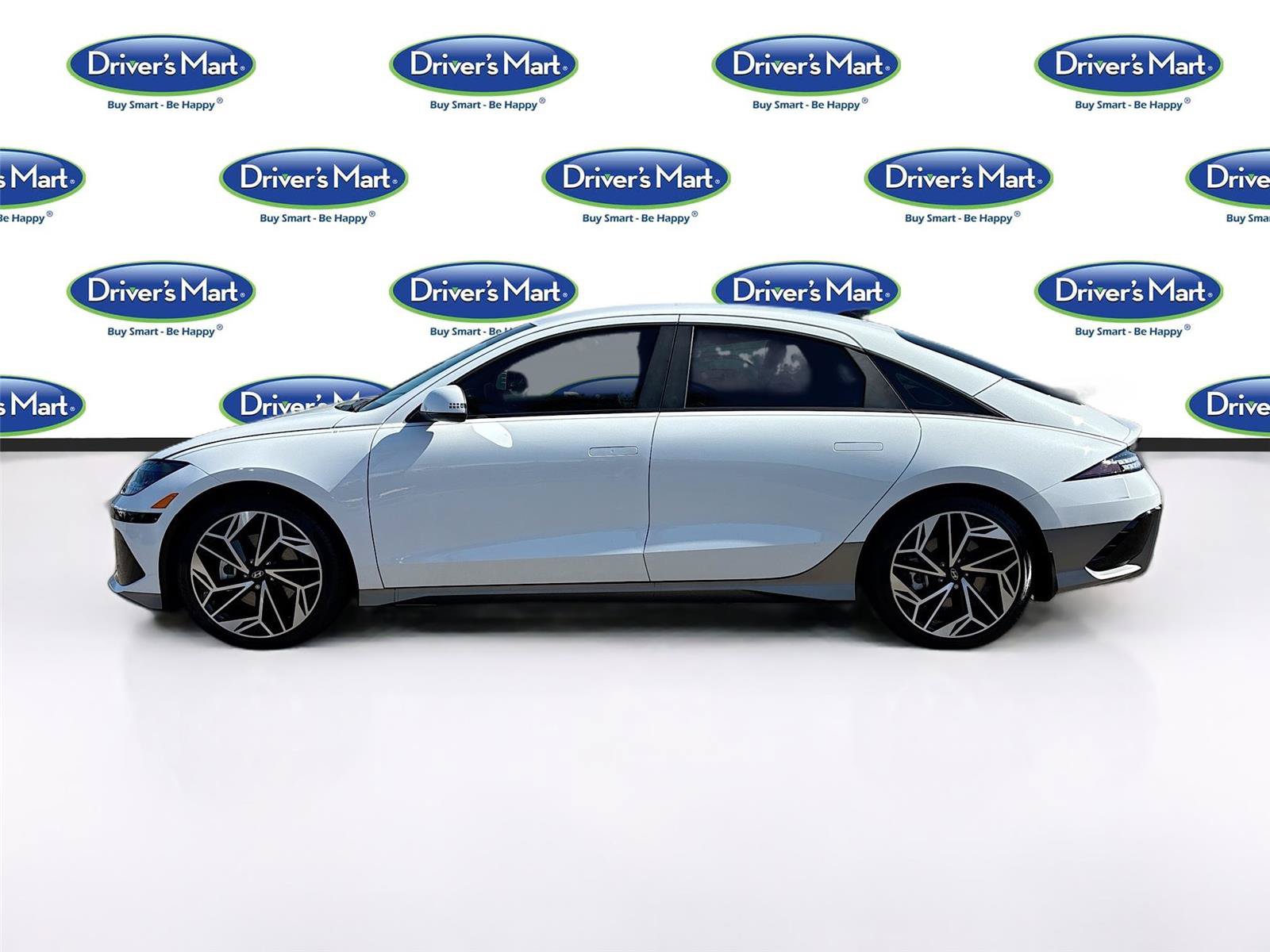Used 2025 Hyundai Ioniq 6 SEL RWD image 4