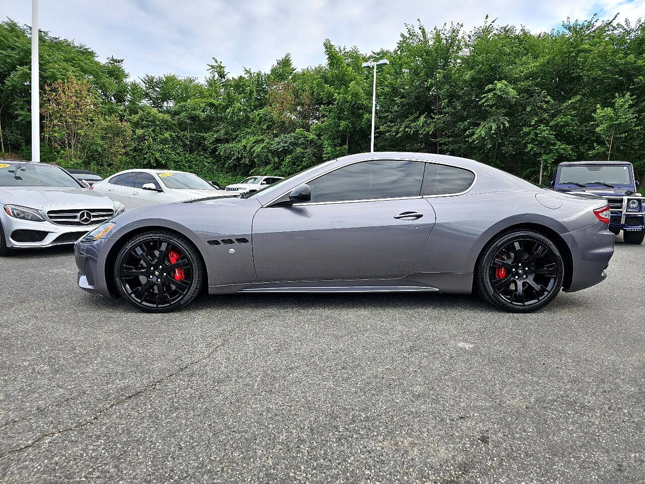 Used 2018 Maserati GranTurismo Sport image 5