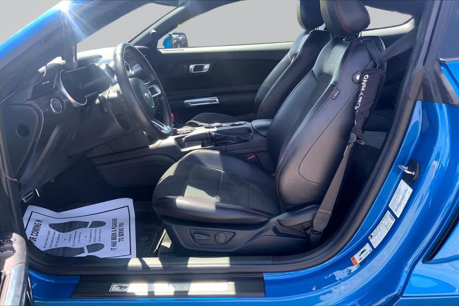 Used 2020 Ford Mustang GT Premium w/ Equipment Group 401A RWD image 8