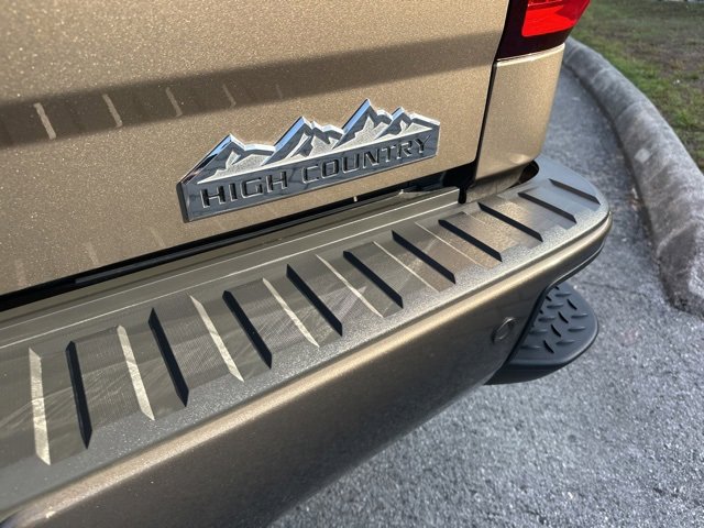 Used 2014 Chevrolet Silverado 1500 High Country w/ High Country Premium Package image 58