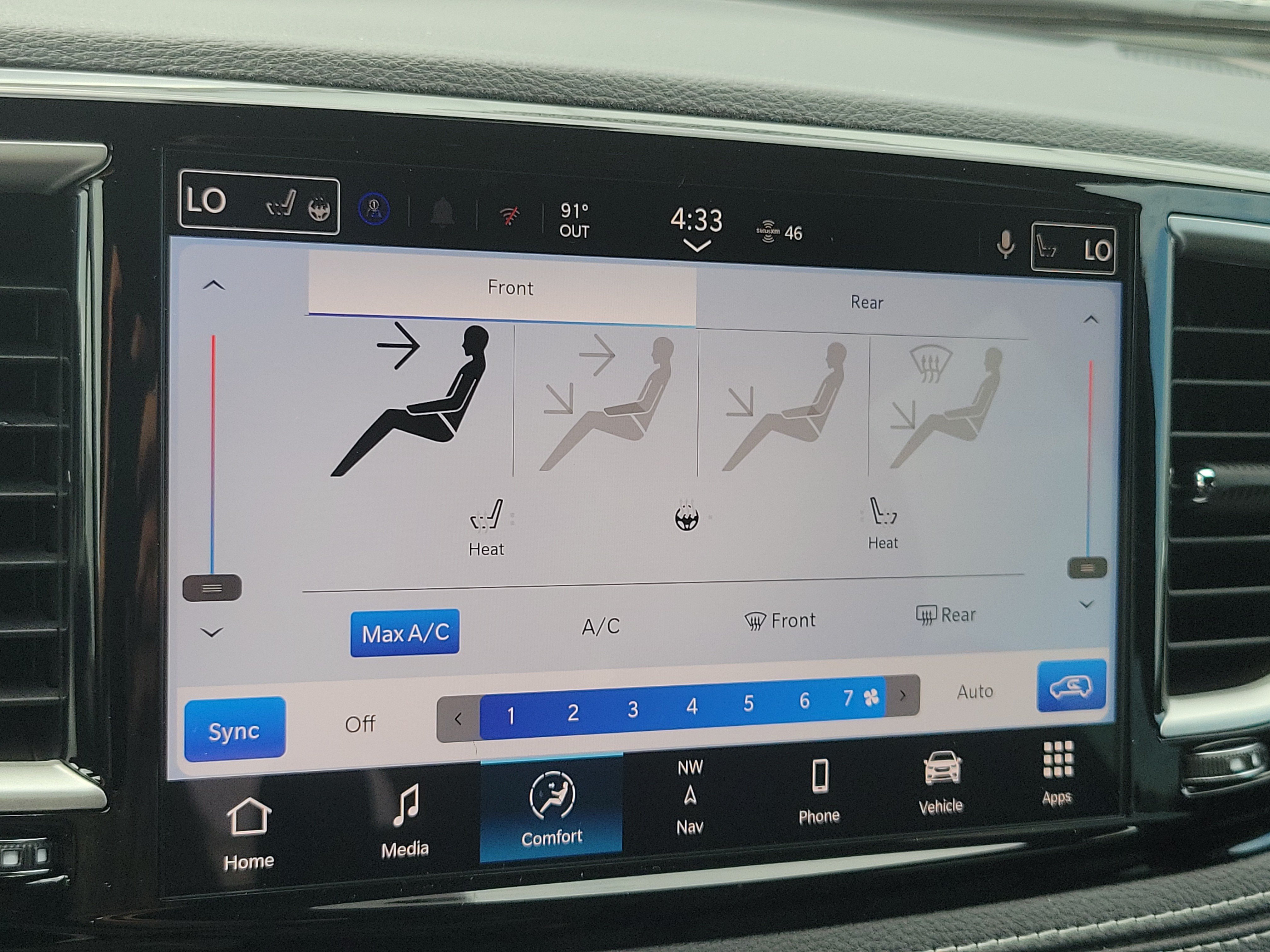 New 2027 Chrysler Pacifica Select FWD image 15