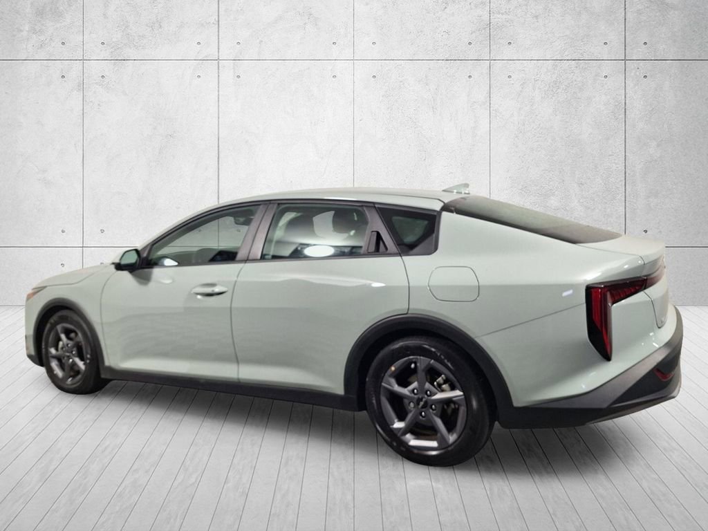 Used 2025 Kia K4 FWD image 7