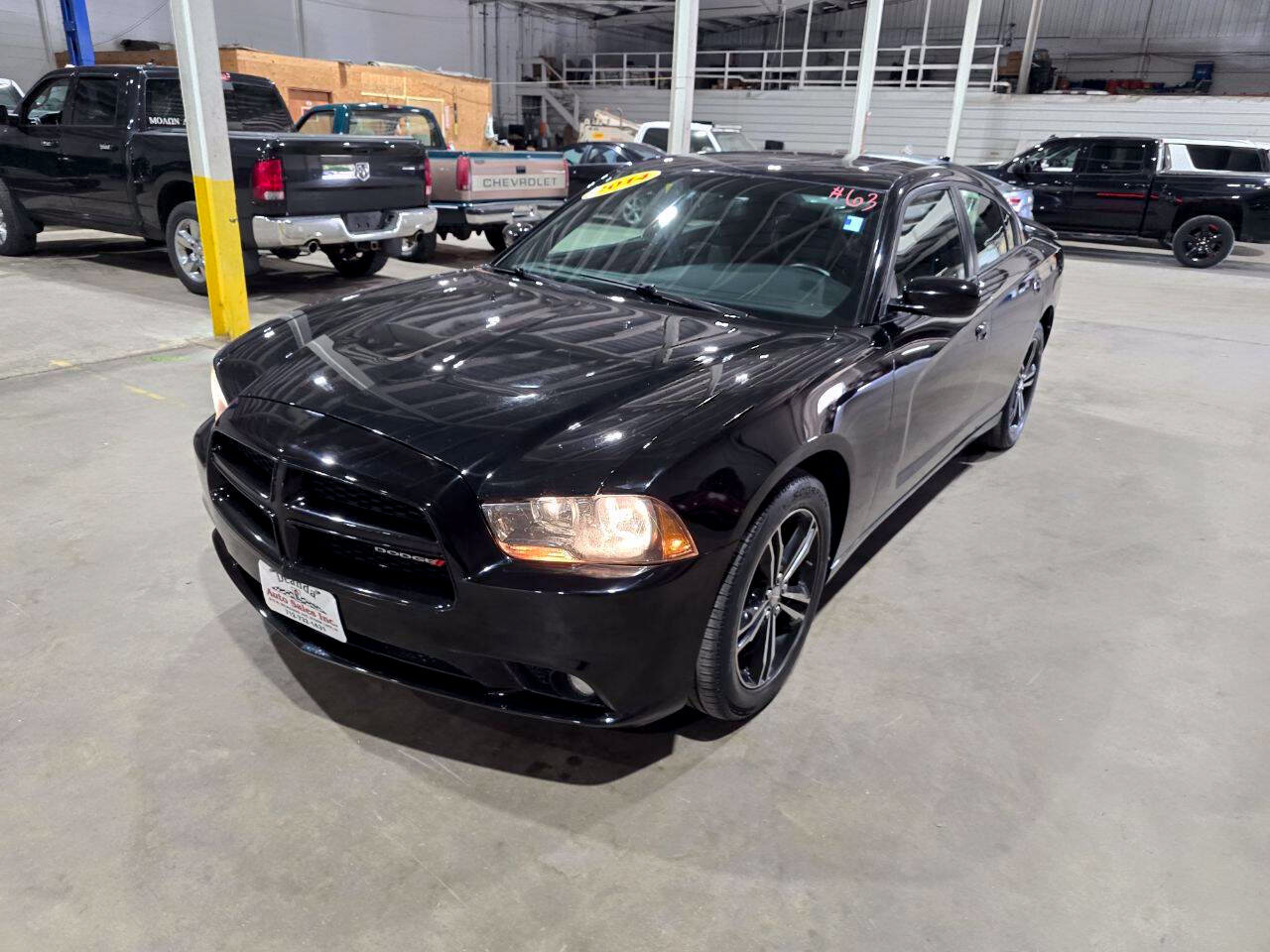 Used 2014 Dodge Charger SXT AWD/4WD image 2