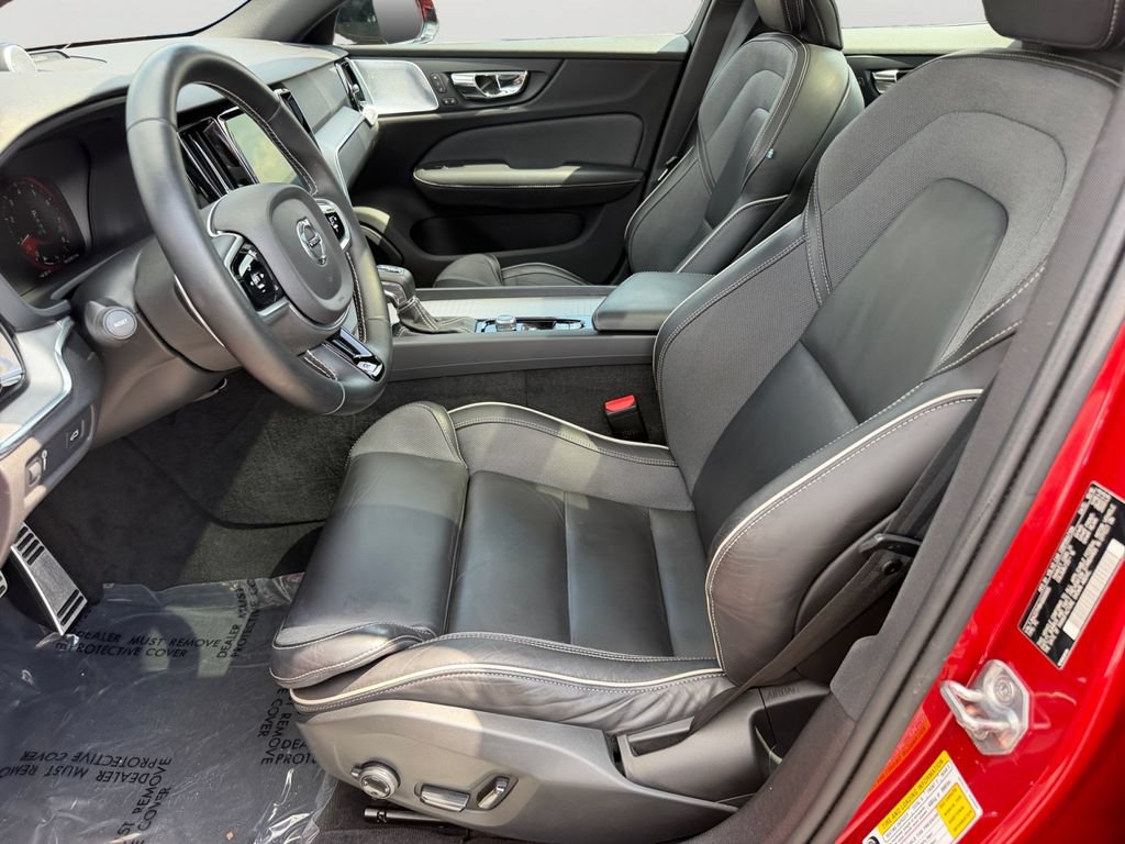 Used 2019 Volvo S60 T6 R-Design AWD/4WD image 16