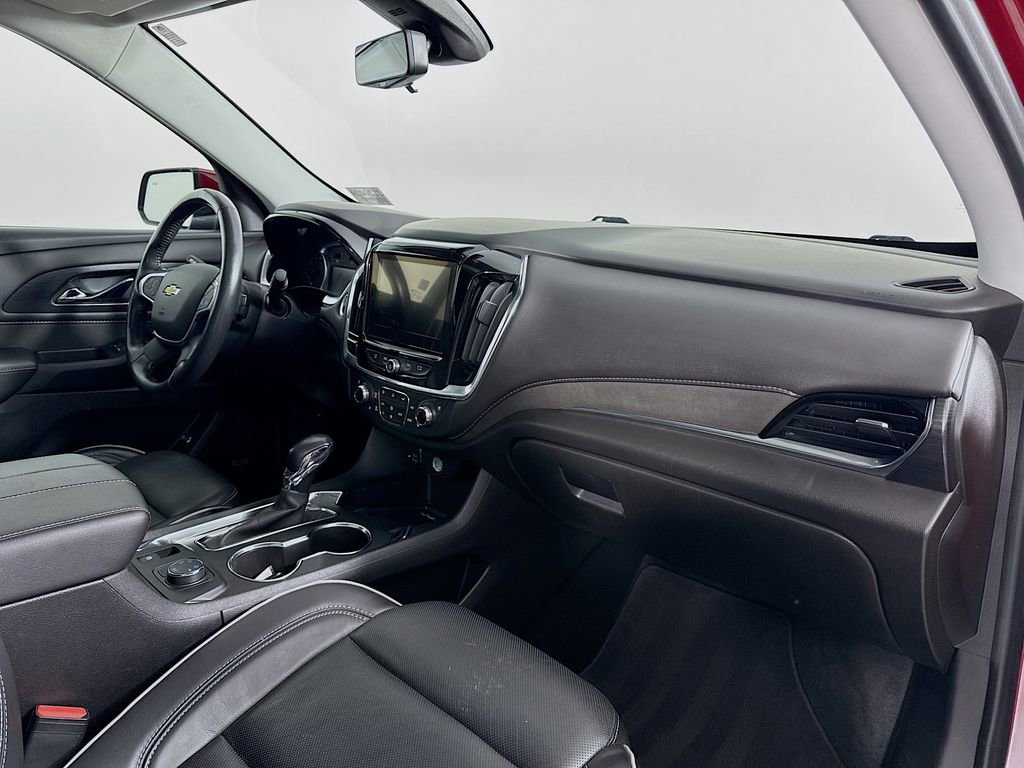 Used 2021 Chevrolet Traverse High Country w/ LPO, Floor Liner Package image 31