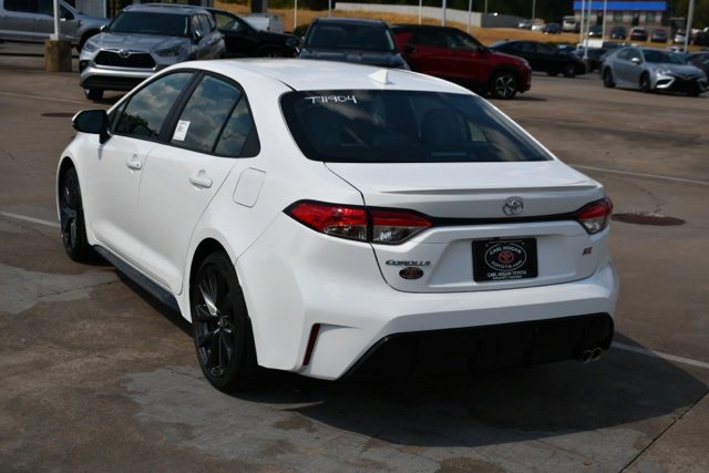 New 2026 Toyota Corolla SE image 3