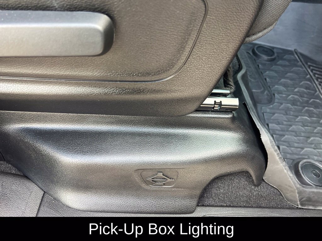 Certified 2025 RAM 1500 Warlock AWD/4WD image 15