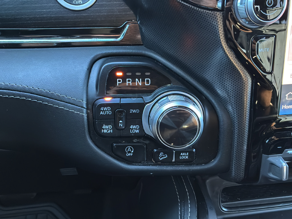 Used 2022 RAM 1500 Limited AWD/4WD image 23
