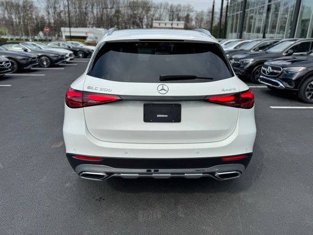 Used 2026 Mercedes-Benz GLC 300 4MATIC image 4