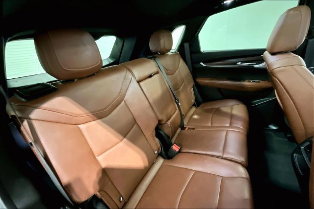 Used 2020 Cadillac XT5 Premium Luxury AWD/4WD image 33