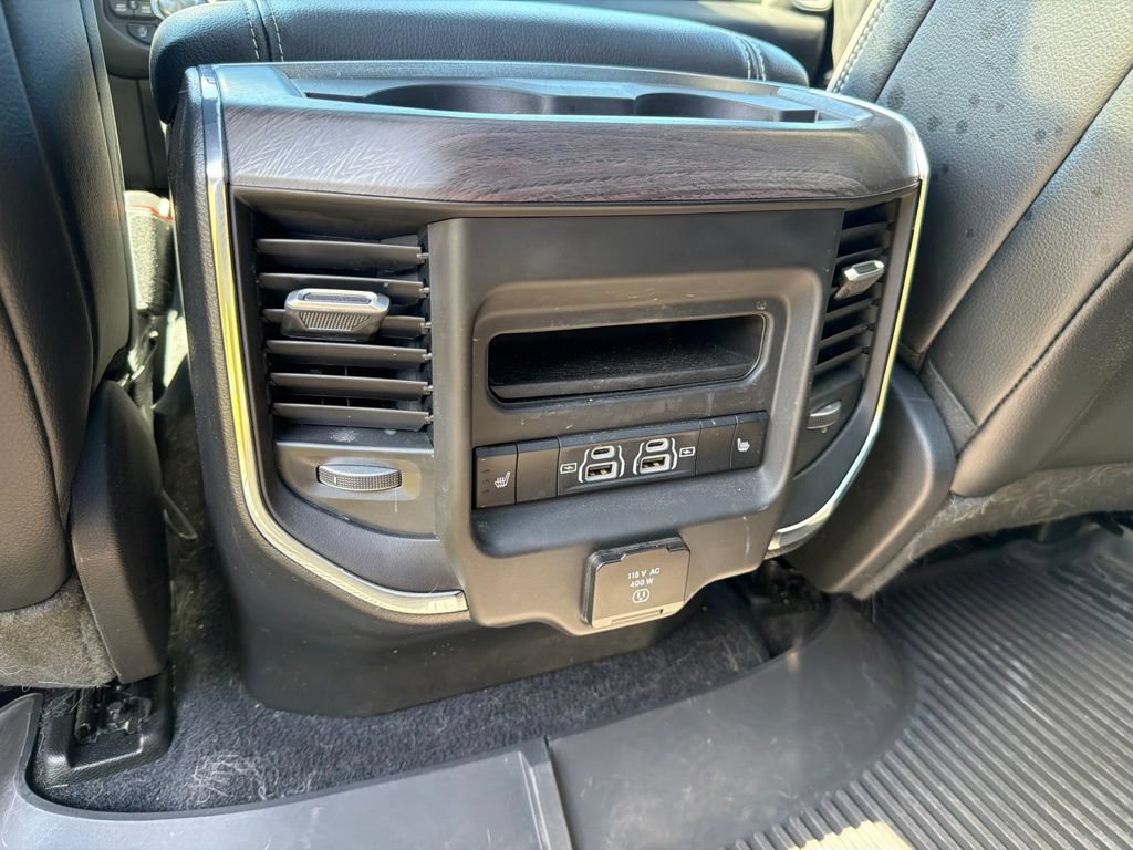 Used 2025 RAM 1500 Laramie w/ Sport Appearance Package AWD/4WD image 14
