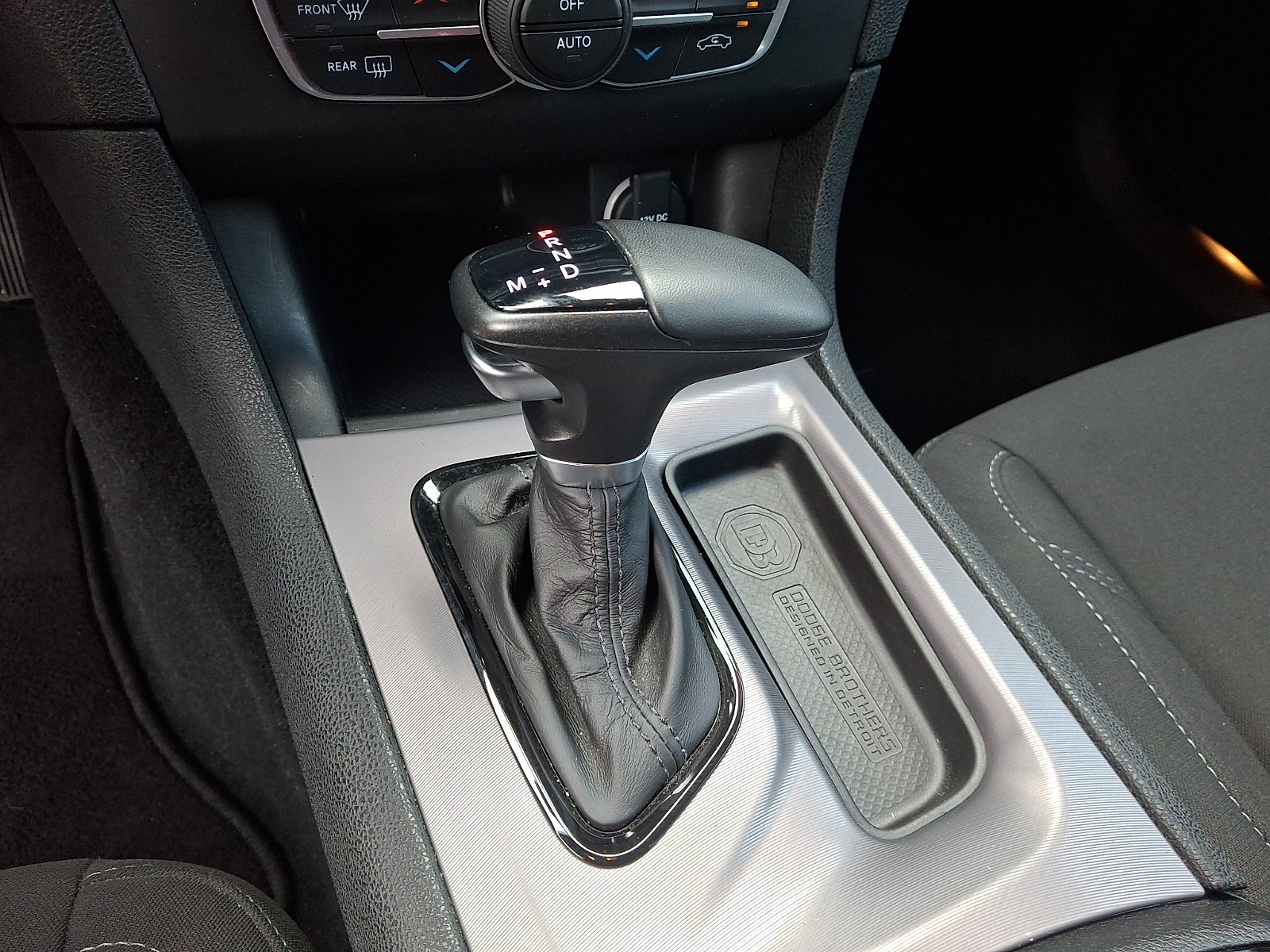 Certified 2023 Dodge Charger SXT w/ Blacktop Package AWD/4WD image 15