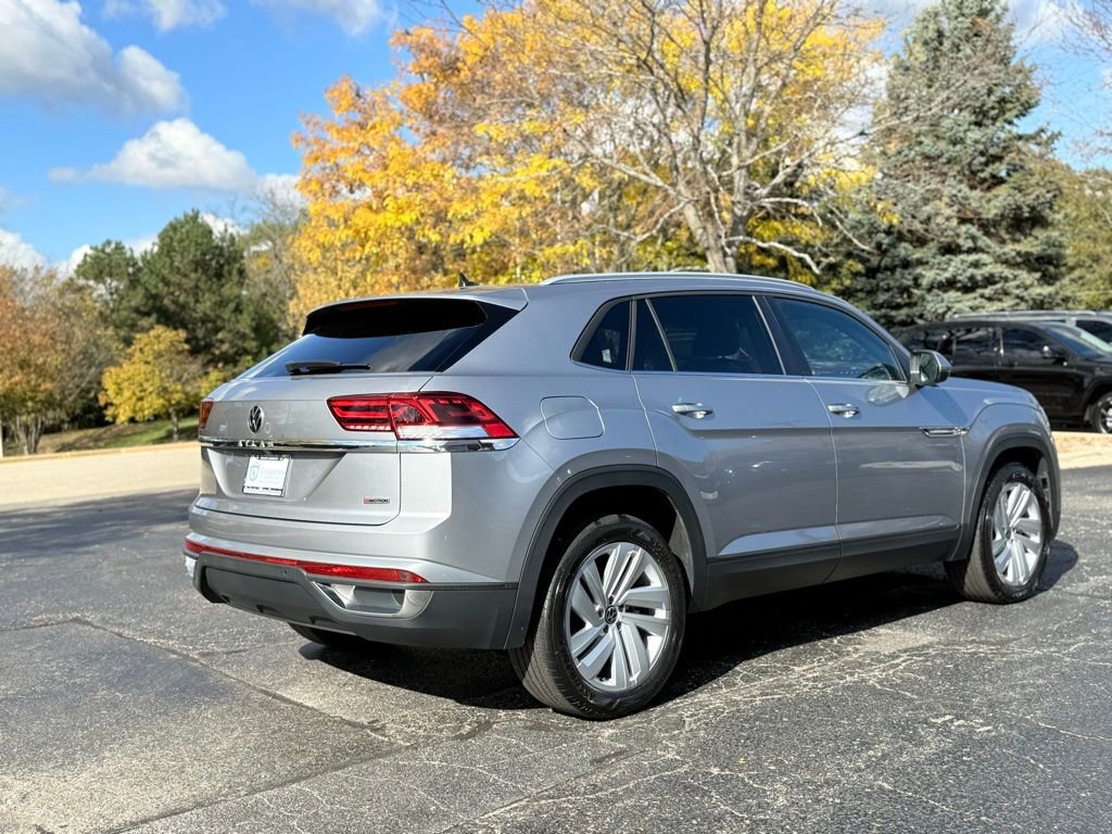 Used 2022 Volkswagen Atlas Cross Sport SE image 6