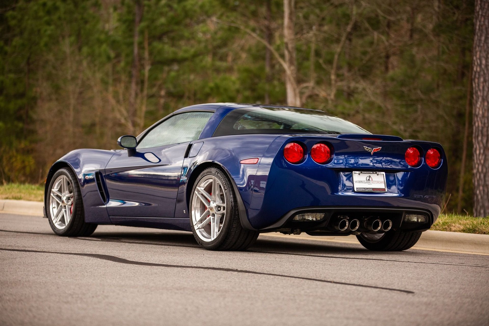 Used 2007 Chevrolet Corvette Z06 w/ Preferred Equipment Group RWD image 1