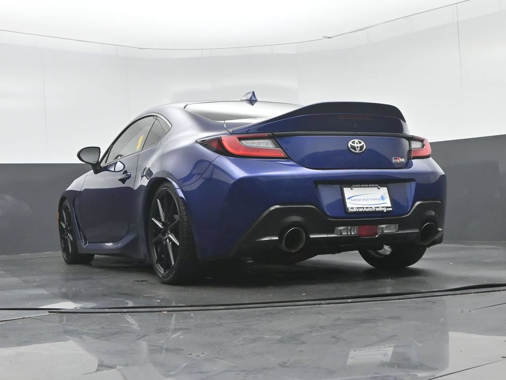 Used 2022 Toyota GR86 Premium RWD image 46