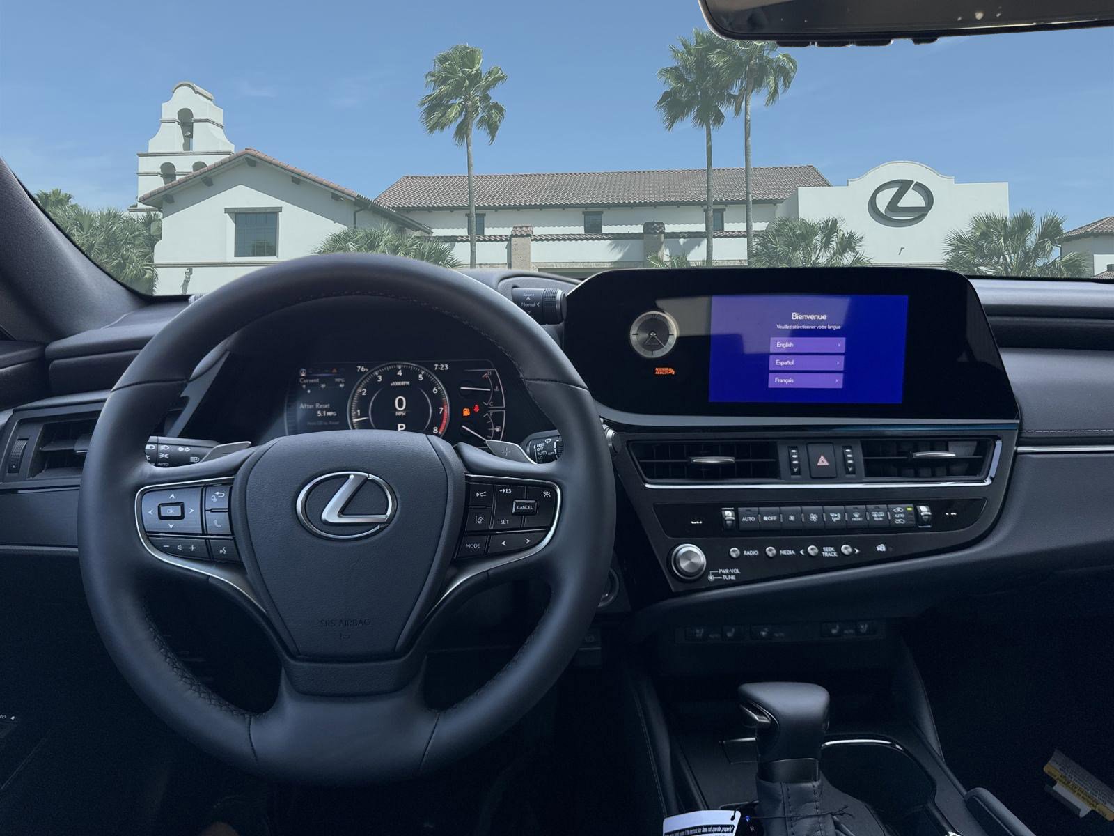New 2025 Lexus ES 350 w/ Premium Package image 23
