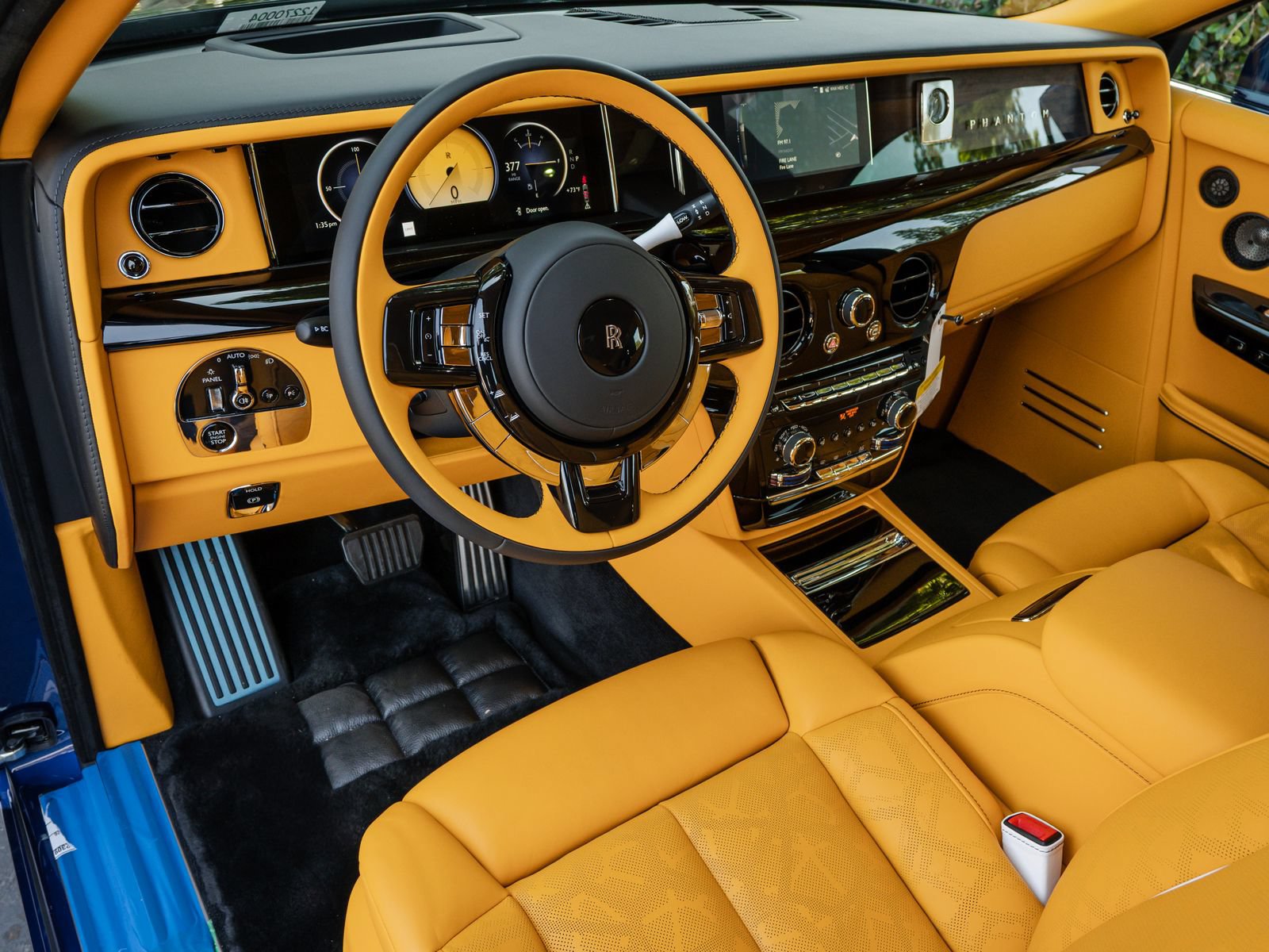 New 2027 Rolls-Royce Phantom Sedan RWD image 22