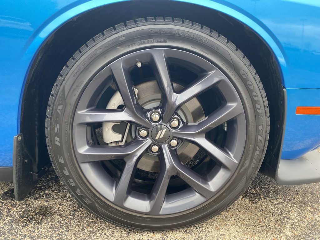 Used 2023 Dodge Challenger GT w/ Blacktop Package image 9