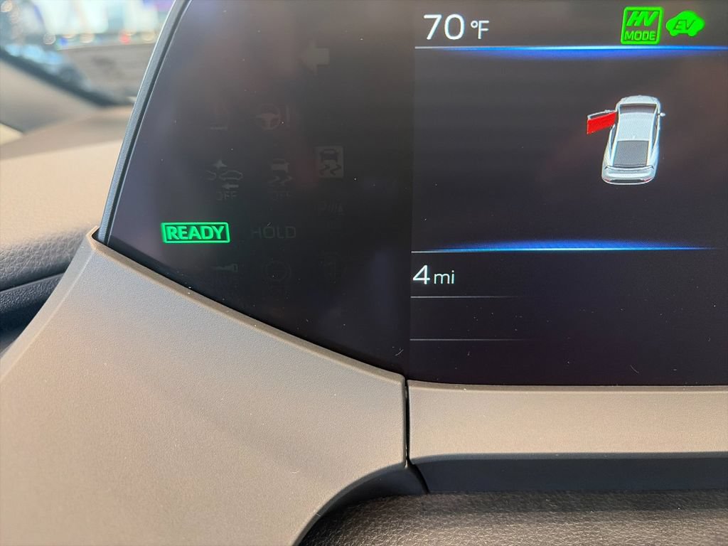 New 2026 Toyota Prius Plug-In Hybrid FWD image 28