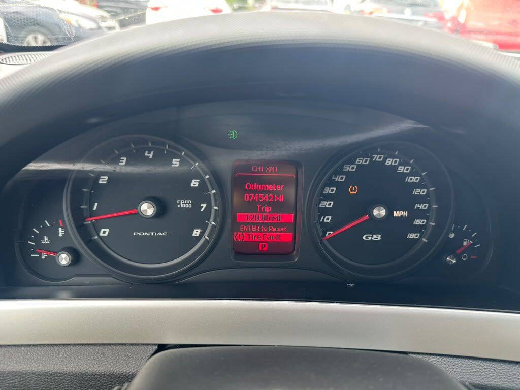 Used 2009 Pontiac G8 RWD image 15