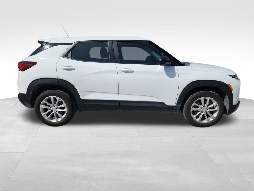 Used 2024 Chevrolet TrailBlazer LS w/ LS Confidence Package image 9