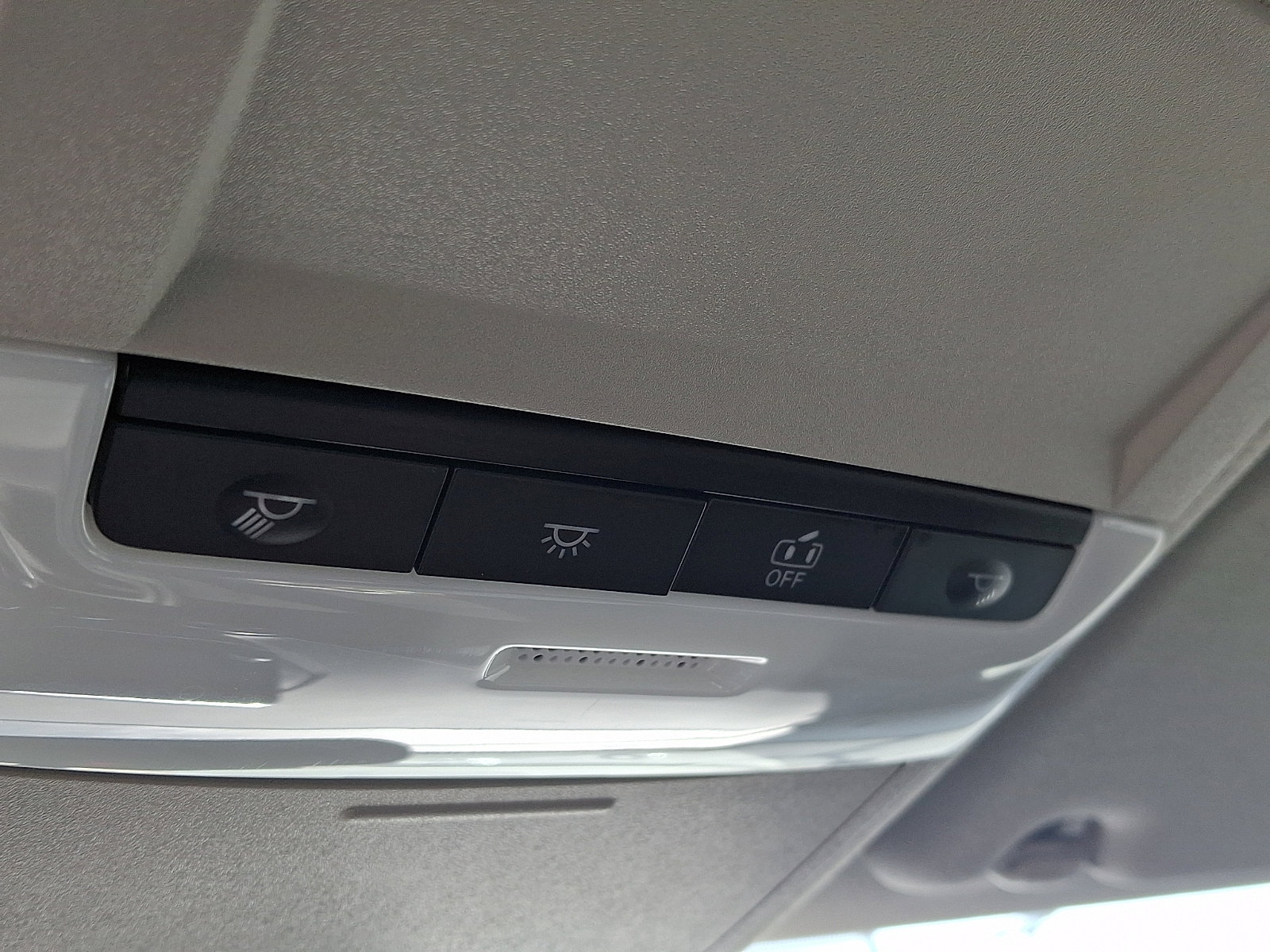 Certified 2024 Nissan Sentra SV FWD image 24