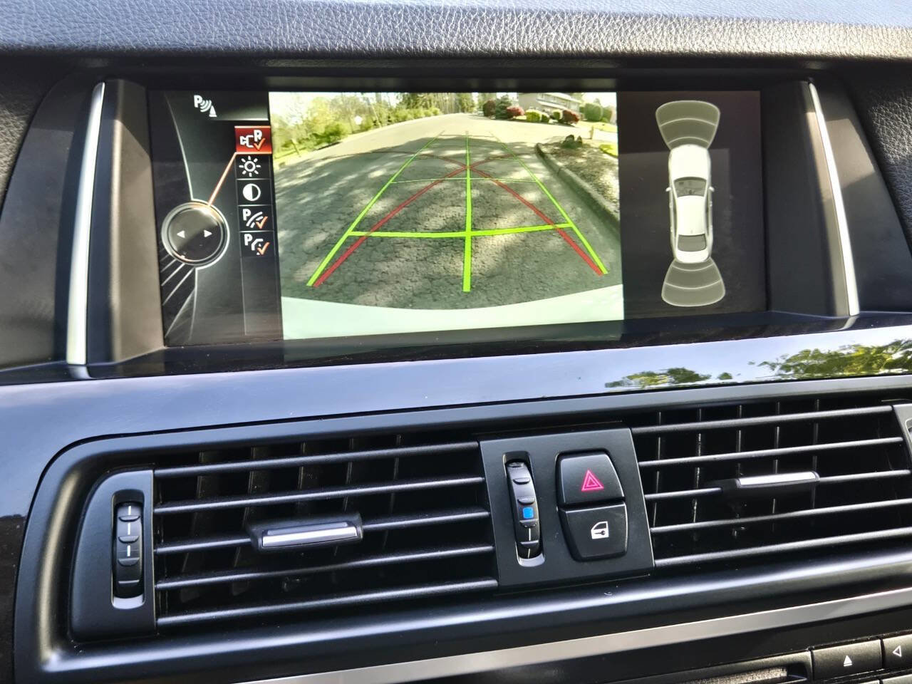 Used 2014 BMW 535d Sedan image 24