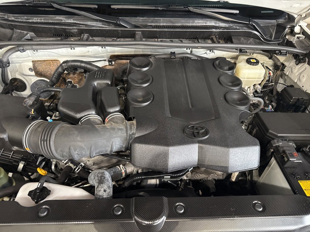 Used 2021 Toyota 4Runner SR5 image 39