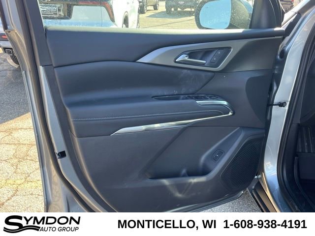 New 2026 Chevrolet Traverse LT w/ Sun and Wheel Package image 14