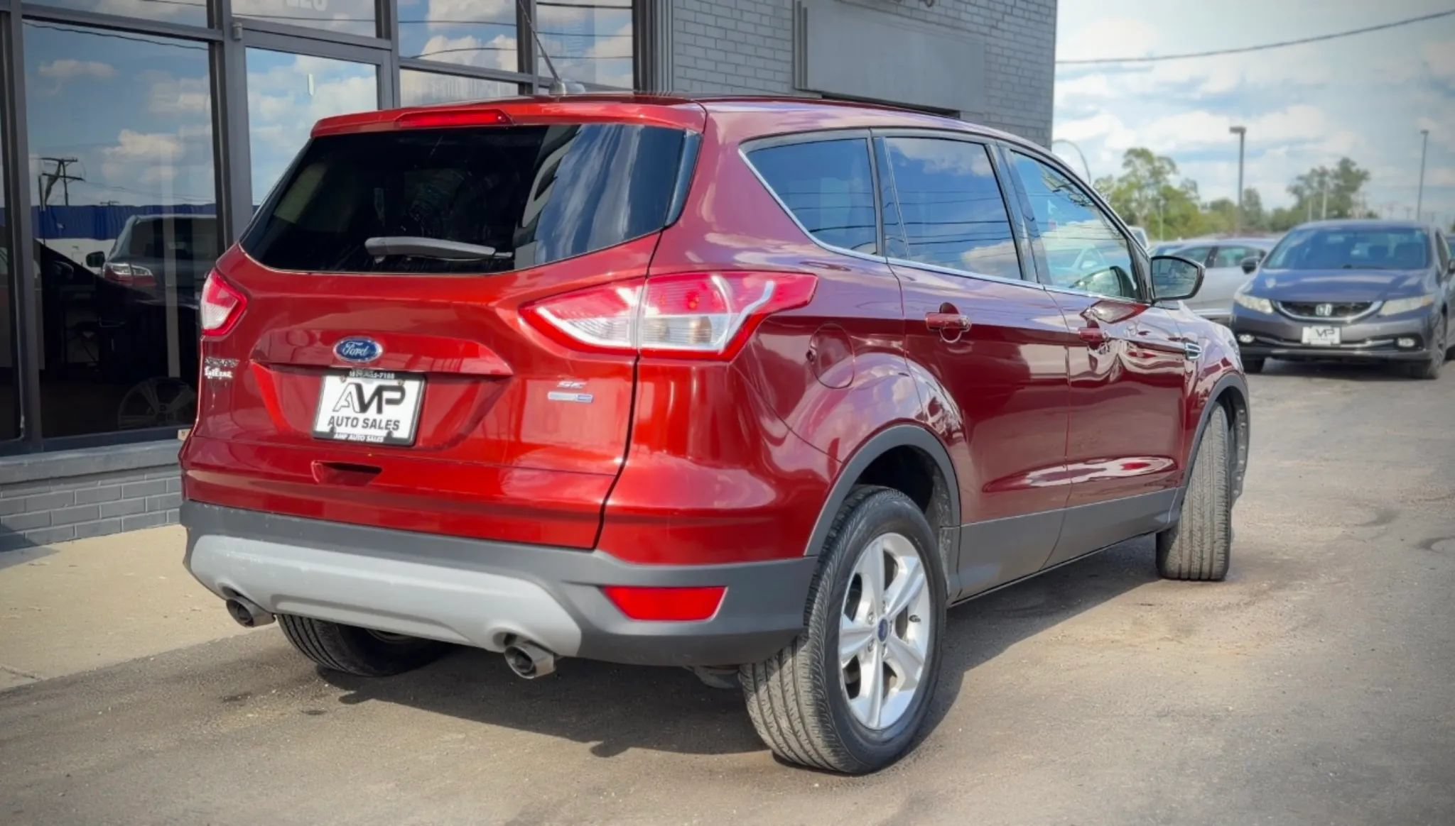 Used 2014 Ford Escape SE AWD/4WD image 2